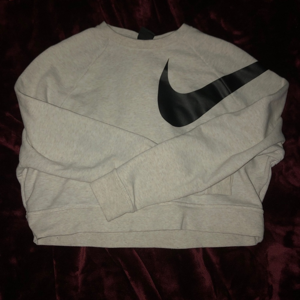 White/grey cropped Nike sweatshirt